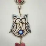 Χειροποίητο Κεραμικό Κρεμαστό Πουλάκι με Γρανάζι – Unique Wall Art